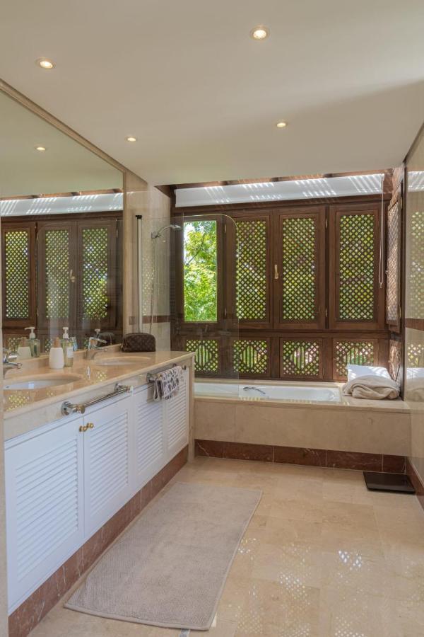 Apartament Luxurious Penthouse In Ventura Del Mar Puerto Banus Marbella Zewnętrze zdjęcie